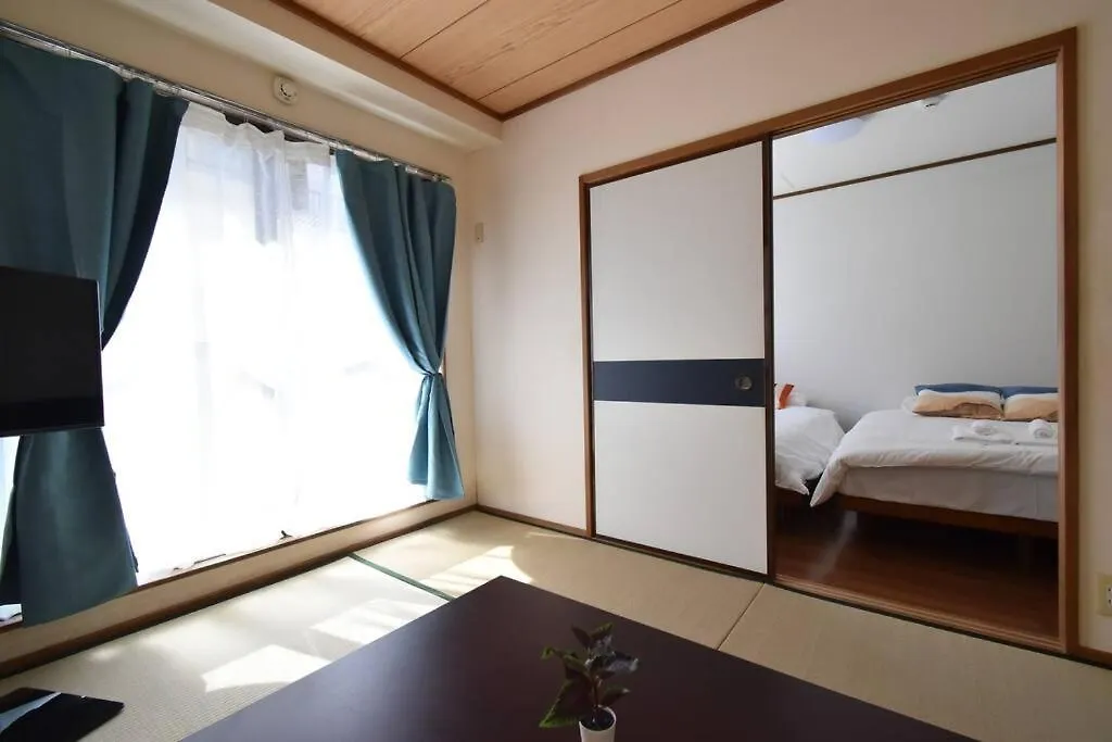 メゾン八千代102 Apartment Tokyo